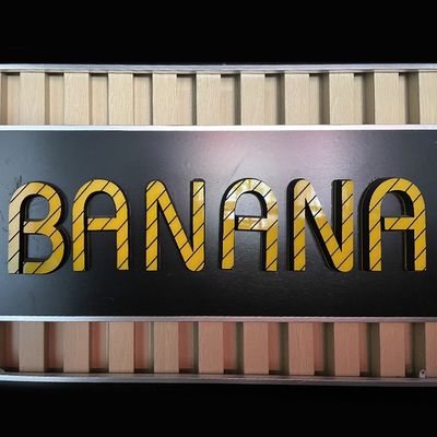 Panneau lumineux 3D personnalisé en plein air avec lettres acryliques éclairées et art LED à 25C