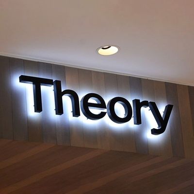 Office Décoration intérieure Nom Logo d'entreprise Panneau métallique LED Acrylique LED Panneau lumineux personnalisé