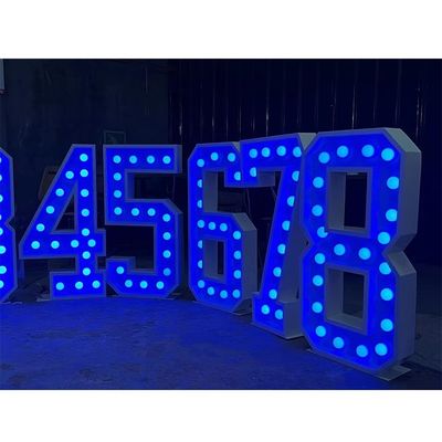 Légendes LED en acier inoxydable de taille personnalisée pour l'affichage extérieur de la fête de mariage