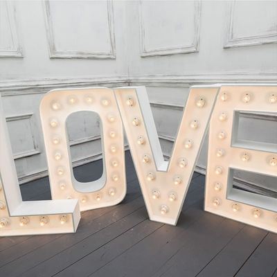 28 C Signe de marquise lumineuse personnalisée LED Table marquise Lettres de mariage Numéros d'amour ampoule