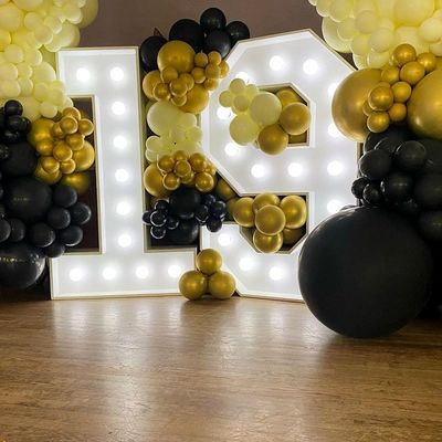 28 C Signe de marquise lumineuse personnalisée LED Table marquise Lettres de mariage Numéros d'amour ampoule