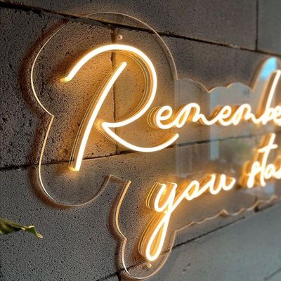 Lumière à néon suspendue à la paroi, à l'usb/batterie, cadeau d'anniversaire, peinture murale à néon