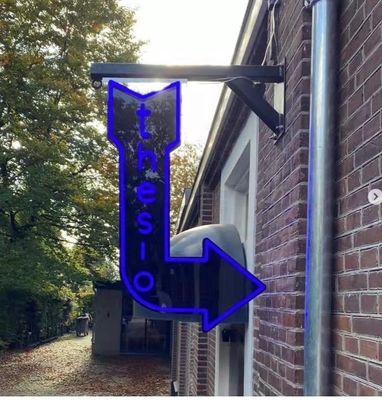 Marqueur de panneau lumineux personnalisé 3D Sign LED Acrylique Publicité Light Box pour l'extérieur