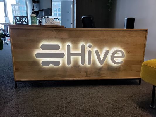 12V LED Strips personnalisé en métal Business Signage publicitaire pour le bureau