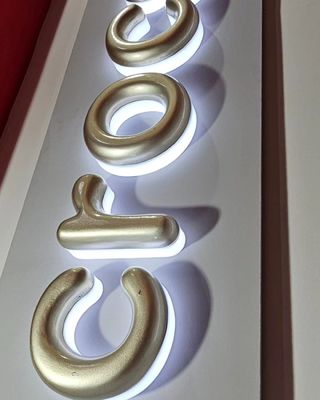Signage de magasin de neige extérieur Signal LED Lettres personnalisées en métal devant la boutique devant la boutique 3D