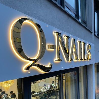 Neige Attractif Éclairage Nom Cafés Signe Blanc Couleur Logo personnalisé pour le logo mural