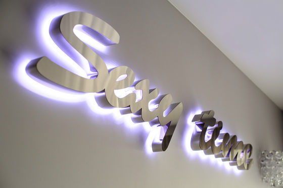 Source lumineuse LED en acier inoxydable Couleur dorée rétroéclairée Signe de lettre