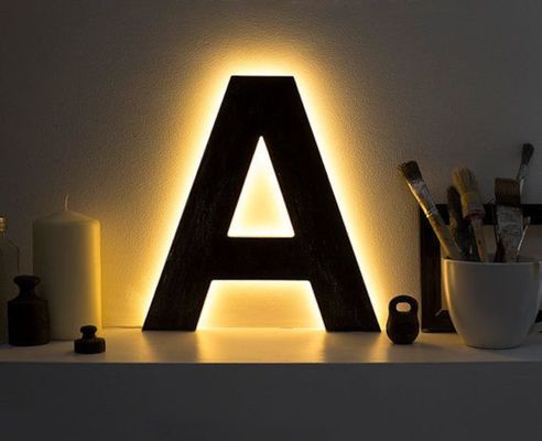 Légendes personnalisées 3D LED éclairées sur le devant de la boutique